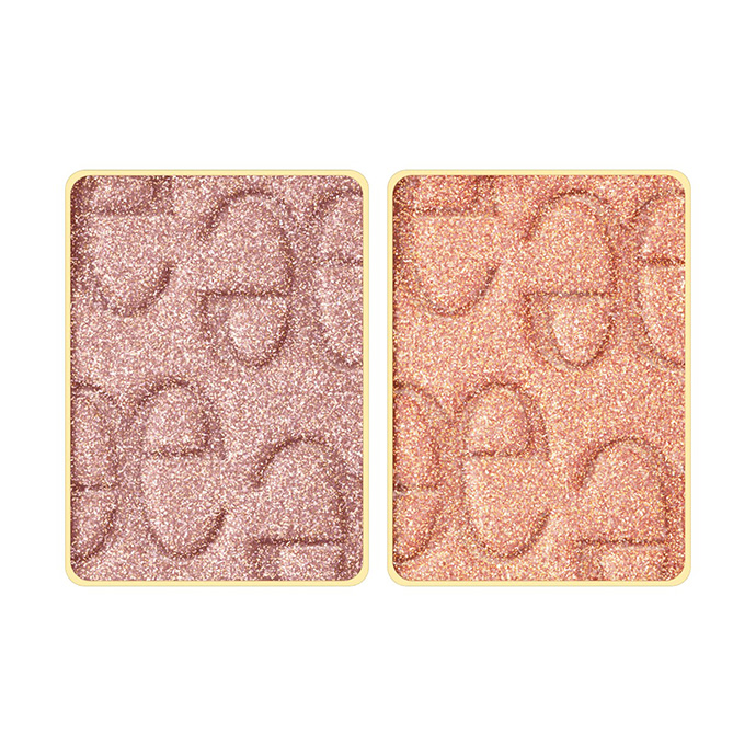 12 奥行きある深みの洗礼された目もとに